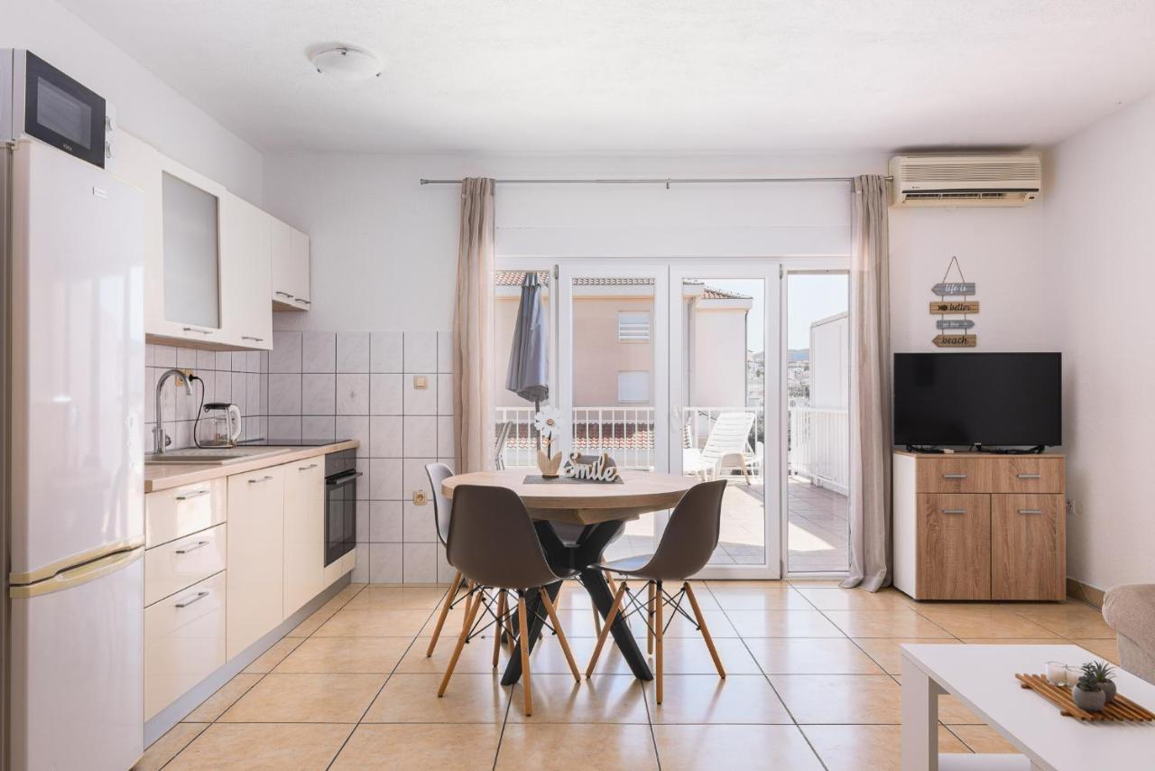 Apartment Planikovica Trogir Zewnętrze zdjęcie